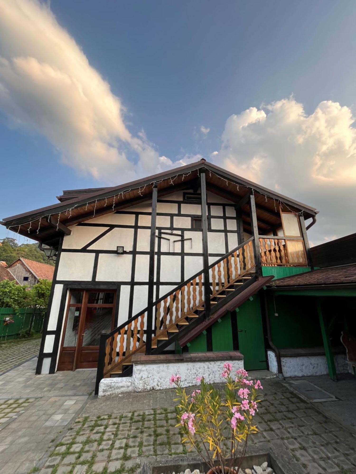 Pensiunea Gasthof Michelsberg Exterior photo